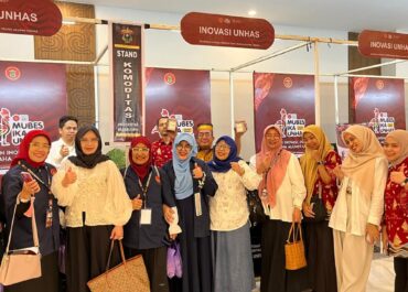 Unhas Berpartisipasi dalam Pameran Mubes IKA UNHAS 2026